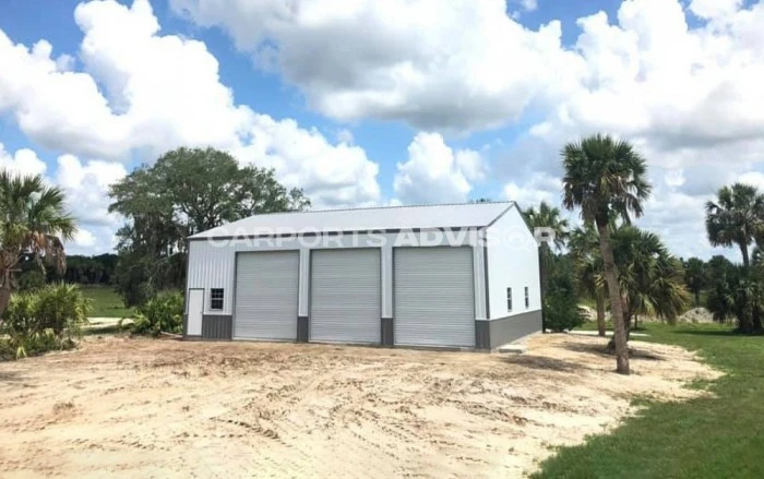 50' x 52' x 14' Metal Garage Workshop